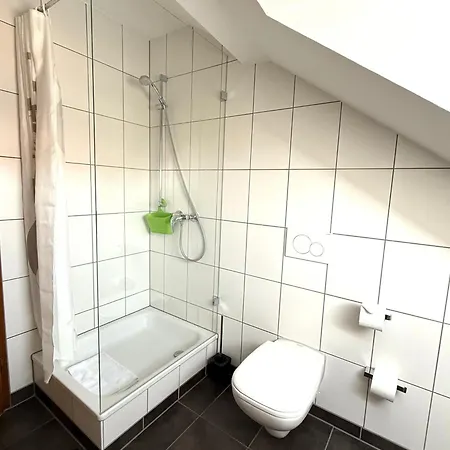 Zum Erwin Hotel *