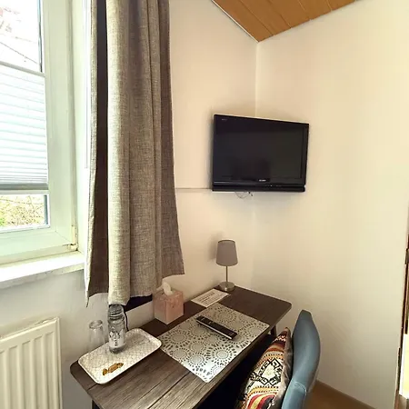 Zum Erwin Hotel *